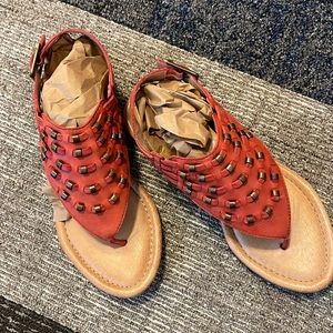 Boho Red Thong Leather Sandals by Reba sz 8
